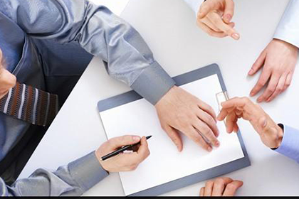 面对欠款不还的困境，如何应对？